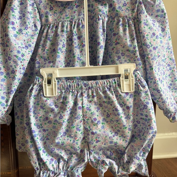 TBBC Floral Set with Peter Pan Collar GUC 4T - Picture 3 of 4